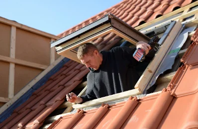 Pose de fenêtres de toit Velux à Rieulay